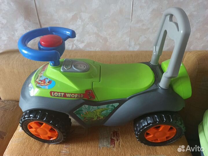 Машинка каталка толокар baby go динозаврик