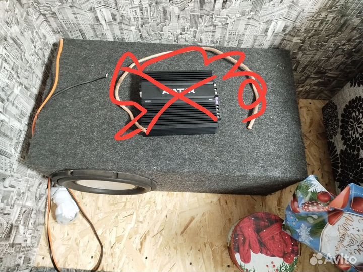 Продам сабвуфер 12