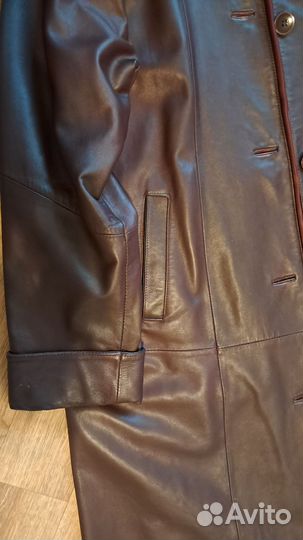 Кожаный плащ