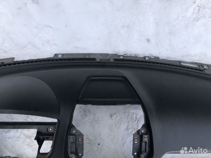 Торпедо с подушкой Ford Explorer V 10-15