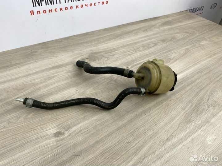 Бачок гура Infiniti Qx50 Ex35 Fx37 G25 M37 Q70