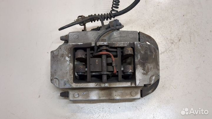 Суппорт Porsche Cayenne, 2003