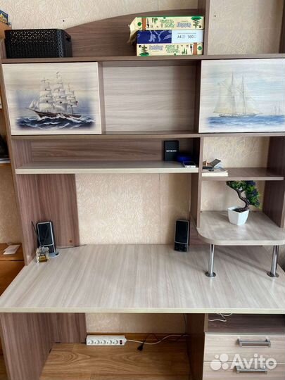 Компьютерный стол