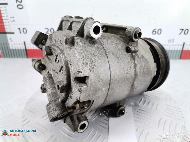 Компрессор кондиционера Ford Focus 3 2014 1774907