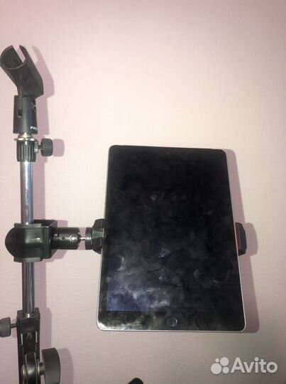 Держатель на микрофонную стойку, телефон/планшет