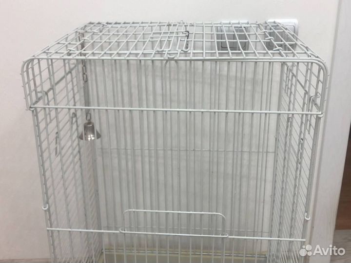 Клетка для крупного попугая