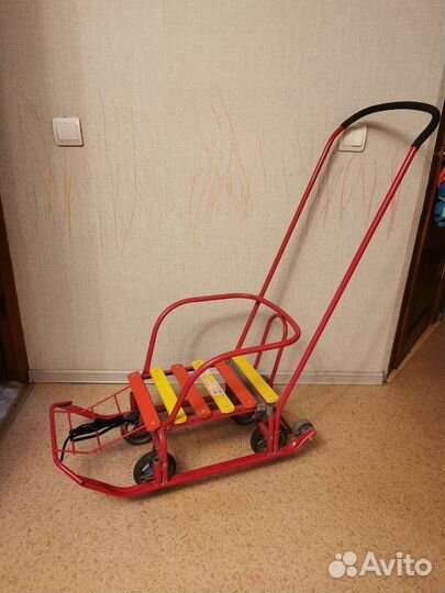 Детские санки на колесах
