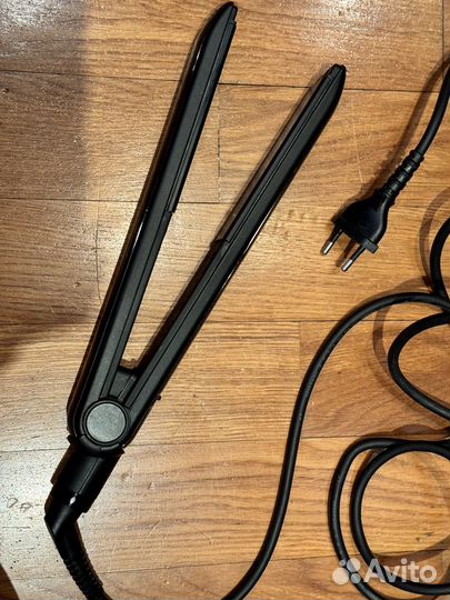 Выпрямитель волос Rowenta Elite Liss&Curl черный