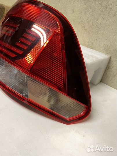 Задний правый фонарь Фольксваген Поло Седан 15-20