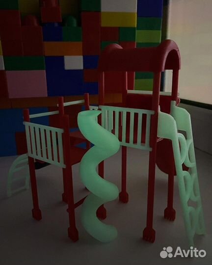 Горка пожиратель SCP-1563