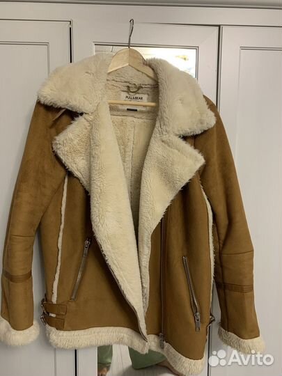 Дубленка женская Pull&bear