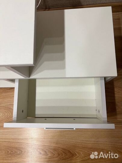 Тумба под телевизор