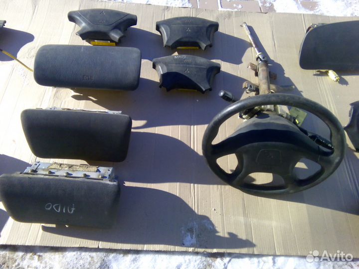 Подушка безопасности mitsubishi