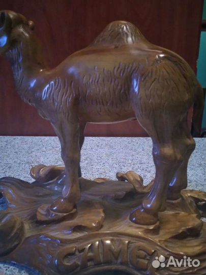 Верблюд Camel ручкой работы
