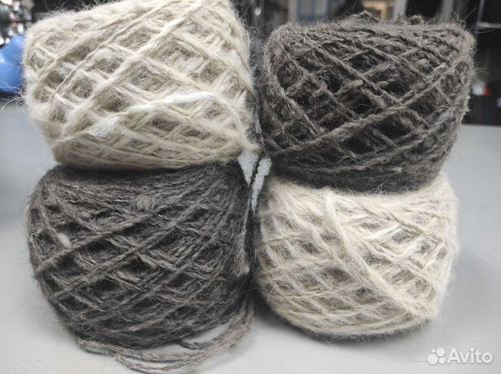Пряжа и носки из собачьей шерсти