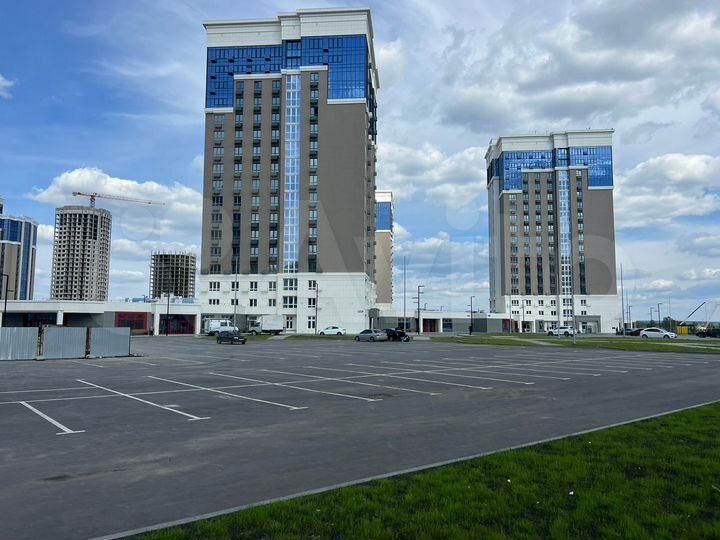 Коммерция в сданном доме, 91.6 м²