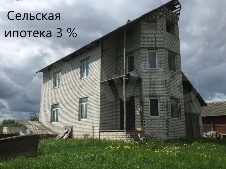 Дом 200 м² на участке 25 сот.