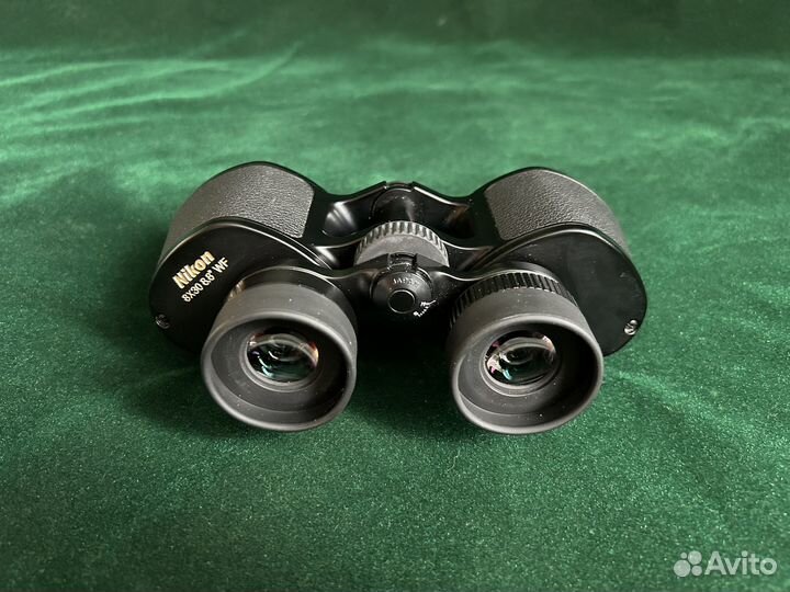 Бинокль Nikon E2 8x30