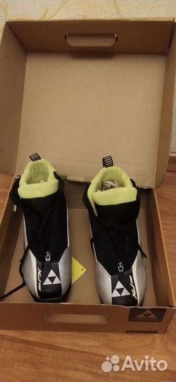 Лыжные ботинки,35 размер