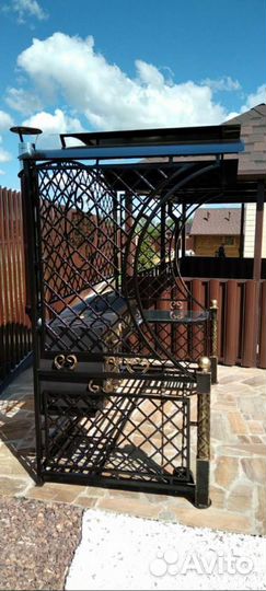 Мангал с крышей