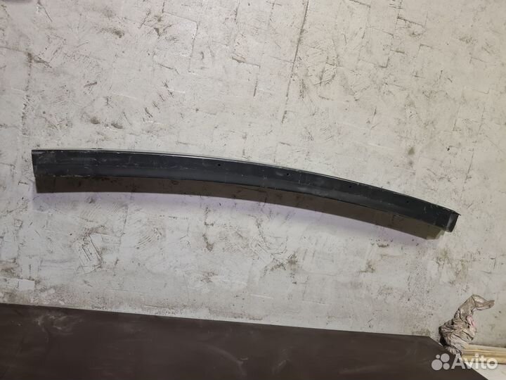 Усилитель заднего бампера Nissan Tiida C11