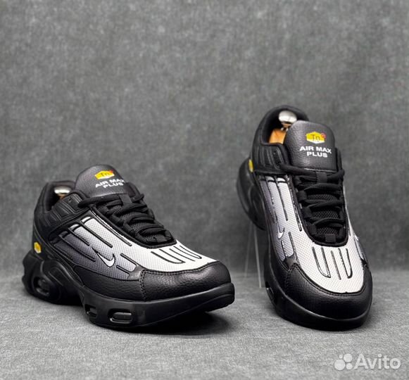 Кроссовки nike air max tn plus