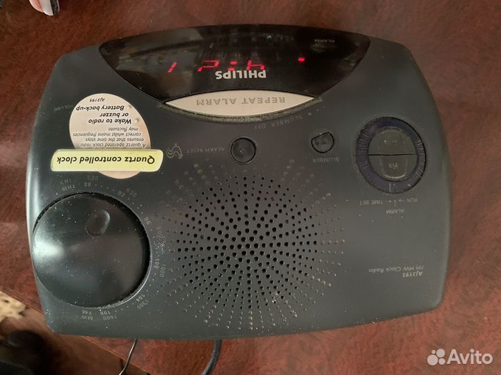 Радио будильник philips AJ 3190/AJ 3195