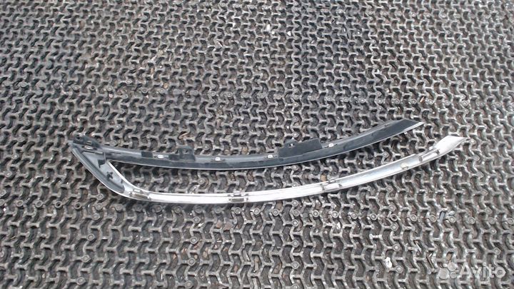 Ресничка под фару Citroen C4 Picasso, 2017
