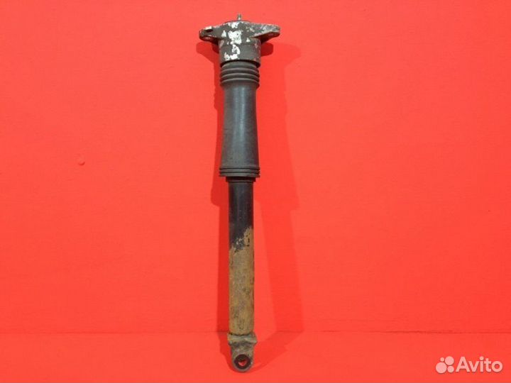 Амортизатор задний Kia Carens 2 D4EA 2.0 crdi