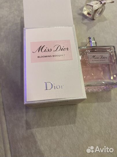 Туалетная вода Miss Dior Blooming Bouquet