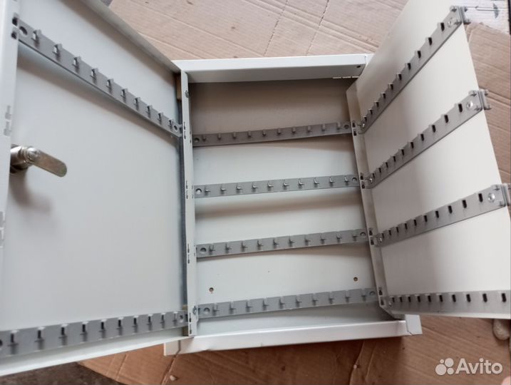 Ящик для ключей К-148