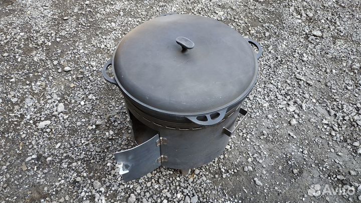 Казан чугунный с чугунной крышкой