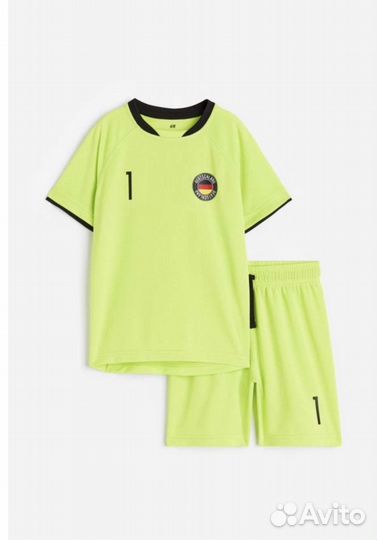 Футбольная форма