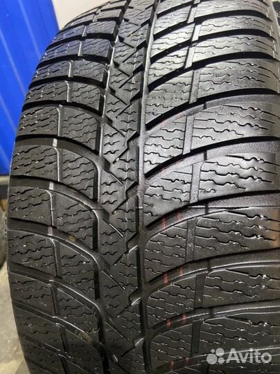 Kumho I'Zen KW22 215/50 R17 95H
