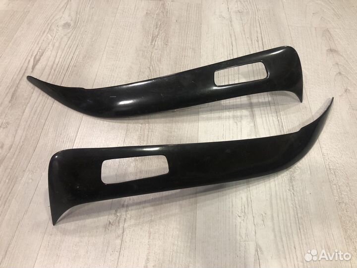 Реснички фар Forester SG