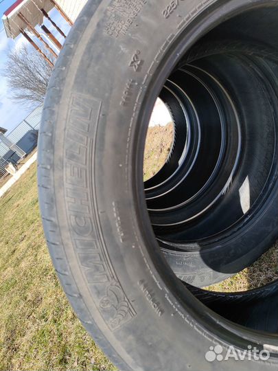 Michelin 4X4 A/T 225/60 R18