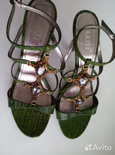 Босоножки винтажные fariti