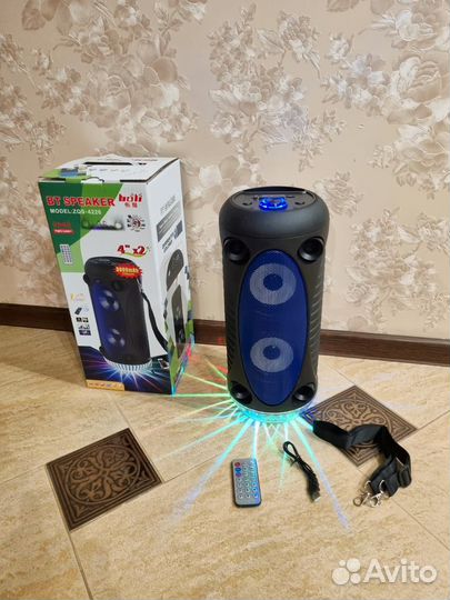 Блютуз колонка с радио