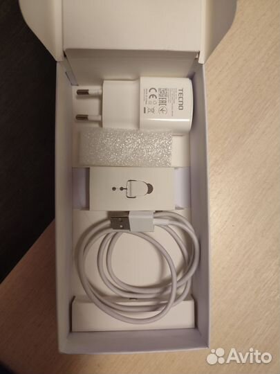 TECNO Spark Go 2022, 2/32 ГБ