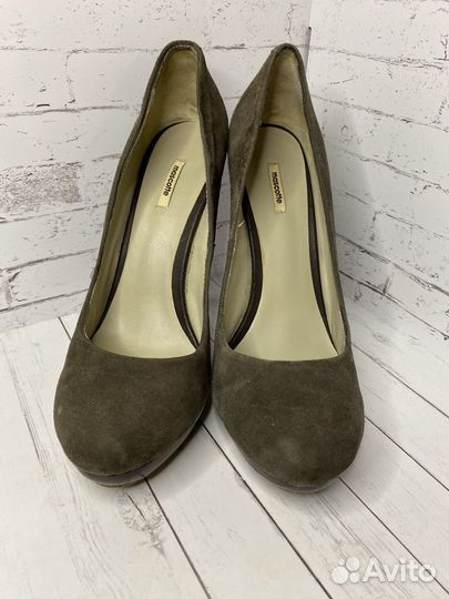 Туфли на шпильке