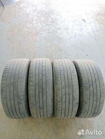 Continental ContiPremiumContact 2 215/55 R17 94V