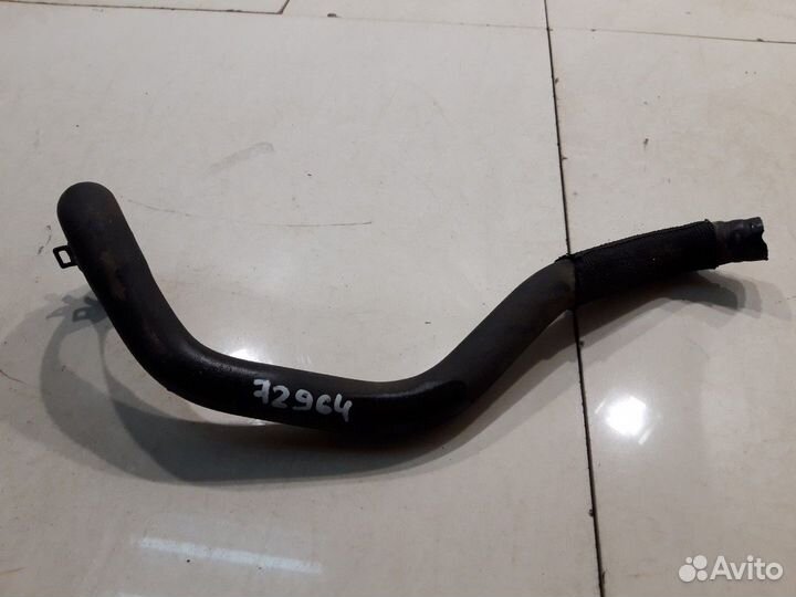 Патрубок системы охлаждения