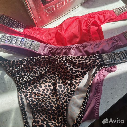Victoria secret трусы набор