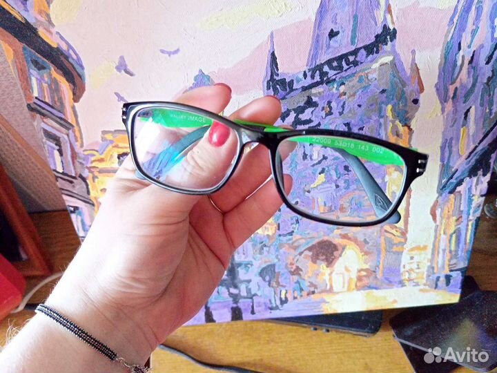 Очки минус 0,75