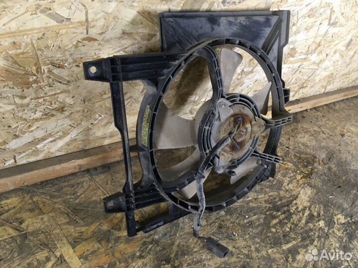 Вентилятор двс Nissan Micra K 11