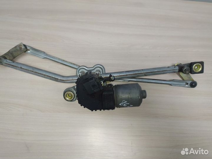 Трапеция стеклоочистителей Форд Мондео 3