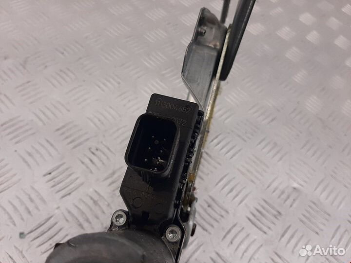 Стеклоподъемник передний правый Opel Astra G 2009