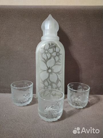 Штоф / графин и рюмки