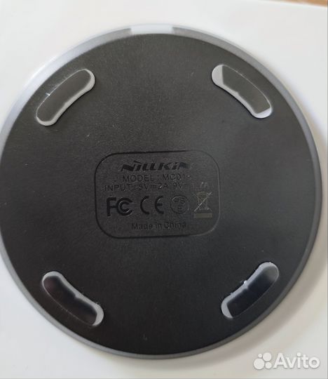 Беспроводное зарядное устройство Nillkin