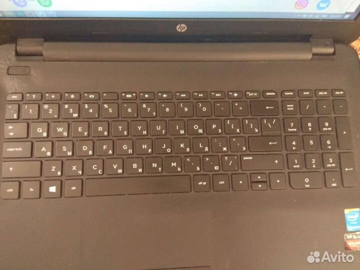 HP 15-ac113ur